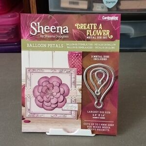 Used "Create A Flower" die cut